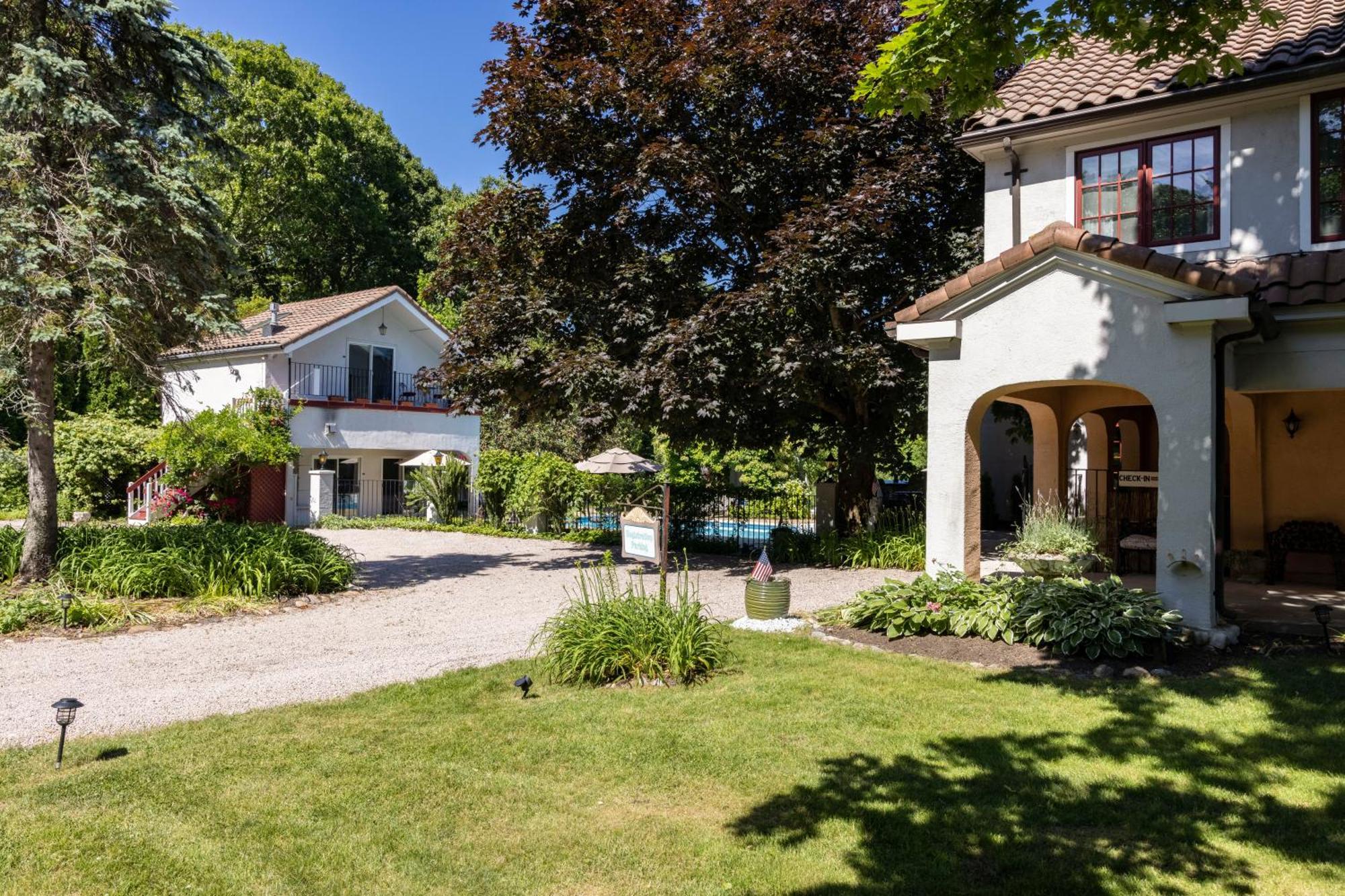 The Villa Bed And Breakfast Westerly Exteriér fotografie