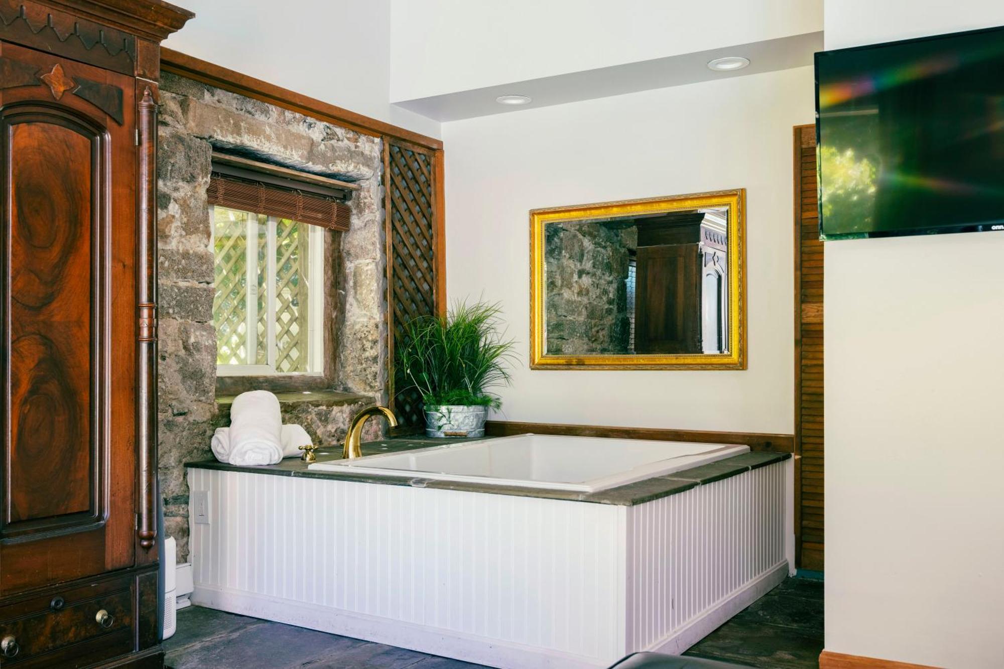 The Villa Bed And Breakfast Westerly Exteriér fotografie